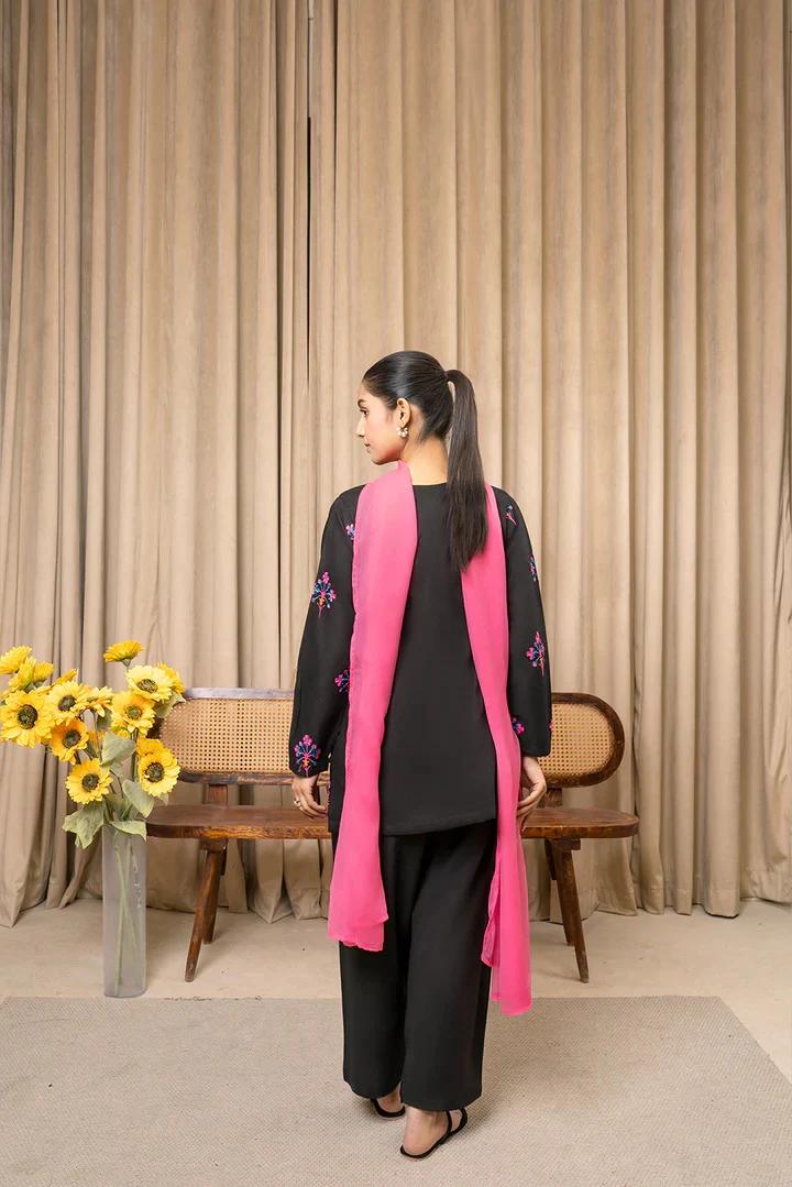 Meher – Embroidered 3PC Lawn Suit with Chiffon Dupatta