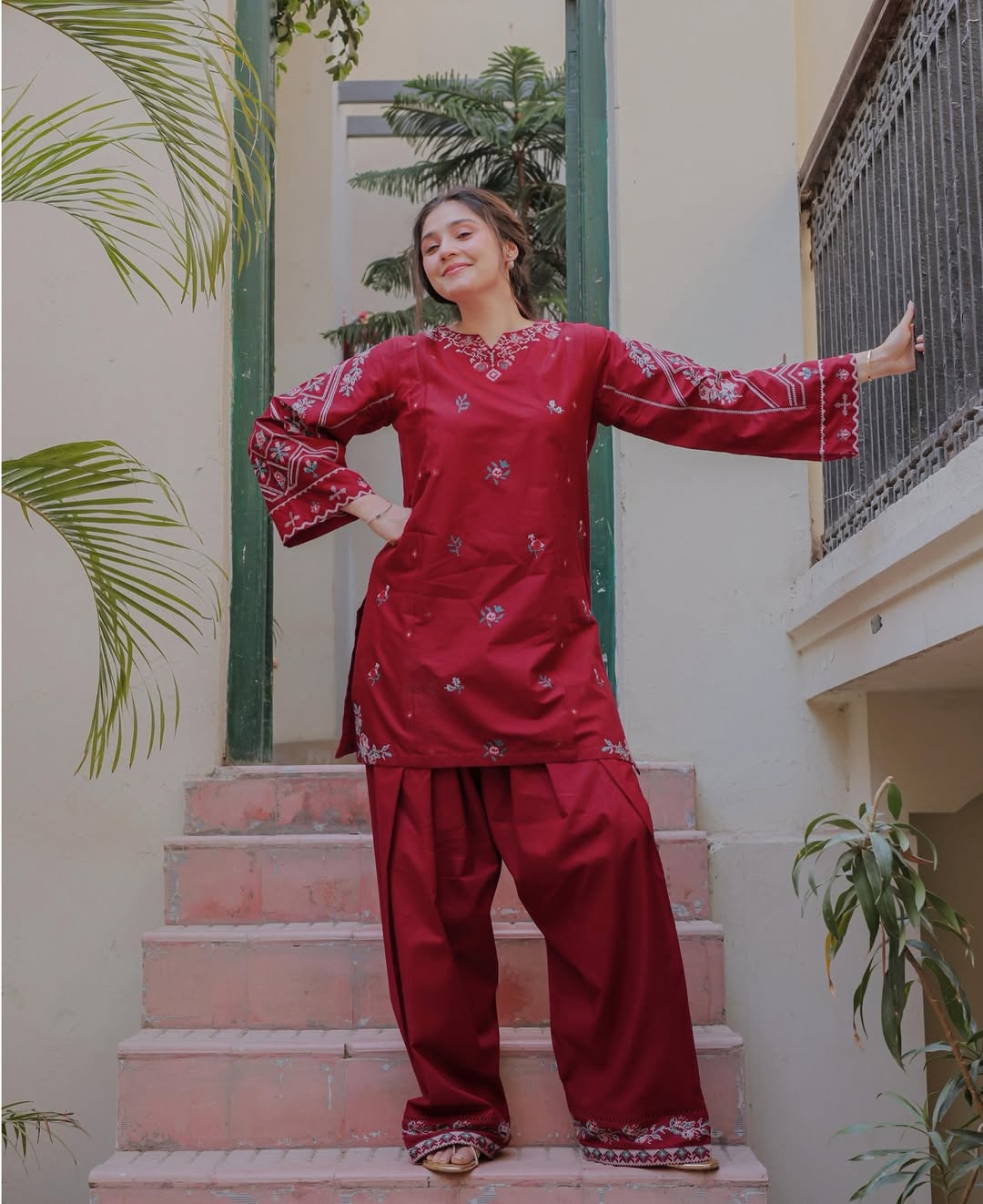Hoorain – Embraided 2pc (FARSHI)